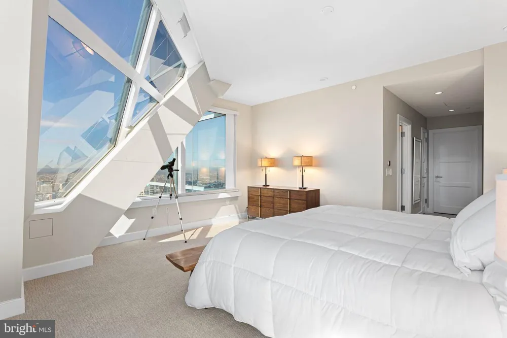 50 S 16TH STREET #5301 Philadelphia, PA 19102