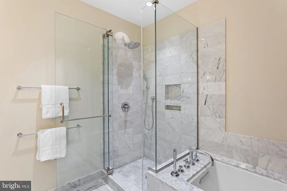 50 S 16TH STREET #5301 Philadelphia, PA 19102