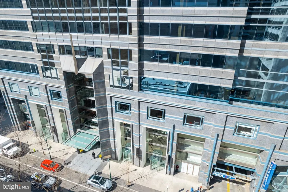 50 S 16TH STREET #5301 Philadelphia, PA 19102