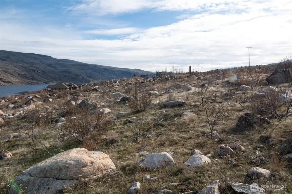0 NNA Lot 6 Lazy Lightning Long Plat Pateros, WA 98846