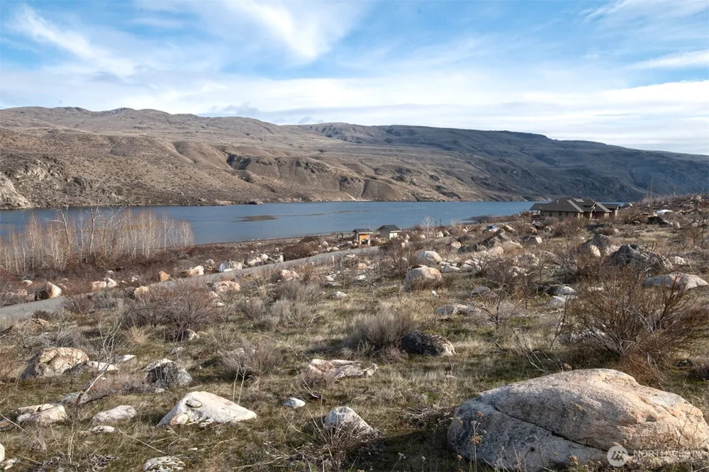 0 NNA Lot 6 Lazy Lightning Long Plat Pateros, WA 98846