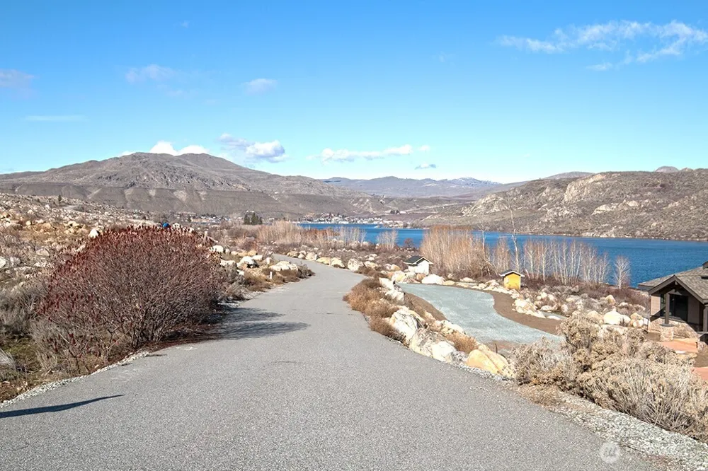 0 NNA Lot 6 Lazy Lightning Long Plat Pateros, WA 98846