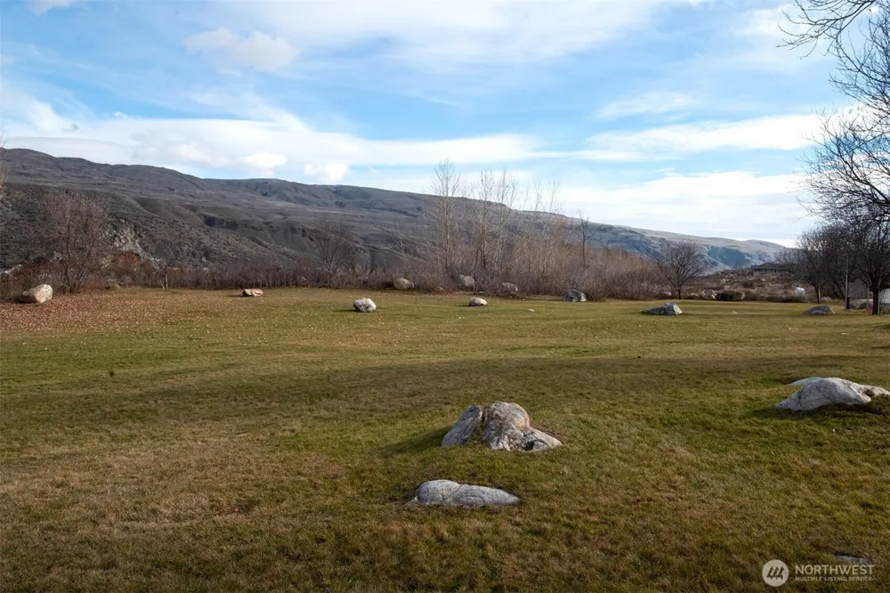 0 NNA Lot 6 Lazy Lightning Long Plat Pateros, WA 98846