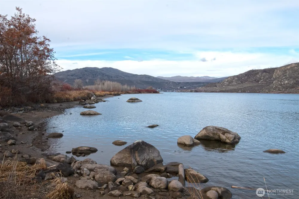 0 NNA Lot 6 Lazy Lightning Long Plat Pateros, WA 98846