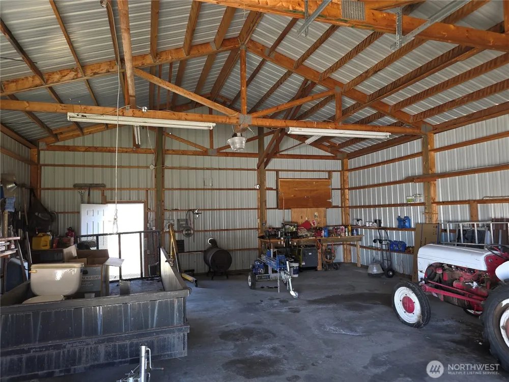 105 Emily Road Oroville, WA 98844