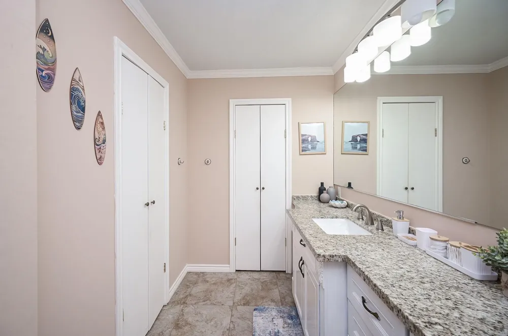 19414 Dianeshire Drive North Houston, TX 77388
