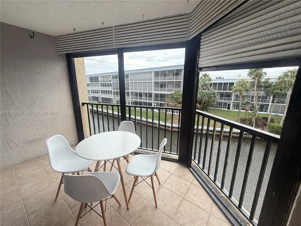 896 Federal Hwy #326 Lantana, FL 33462