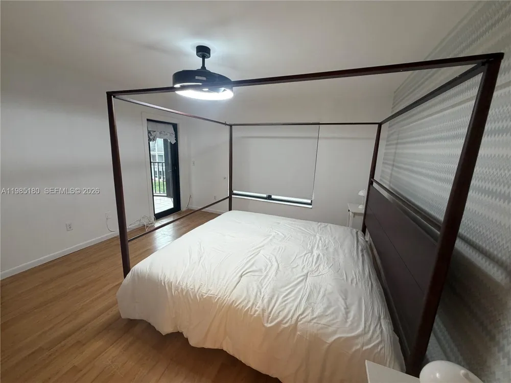 896 Federal Hwy #326 Lantana, FL 33462