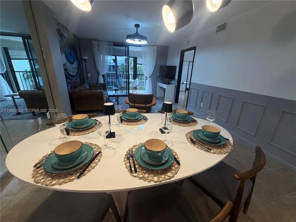 896 Federal Hwy #326 Lantana, FL 33462