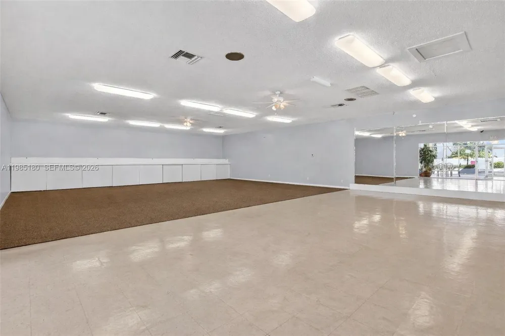 896 Federal Hwy #326 Lantana, FL 33462