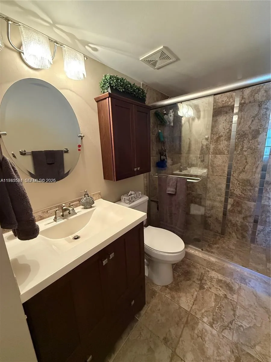 609 Waterside Dr #609 Hypoluxo, FL 33462