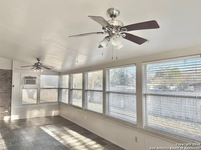 1104 Newhall Street Beeville, TX 78102