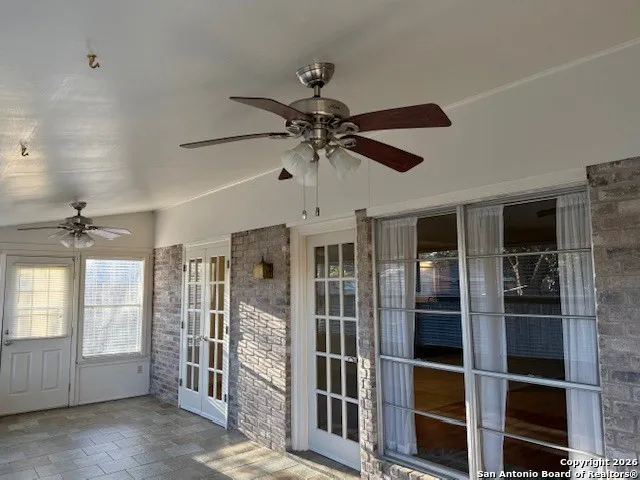 1104 Newhall Street Beeville, TX 78102