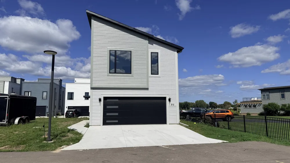 312 Edison Court #28 Muskegon, MI 49440