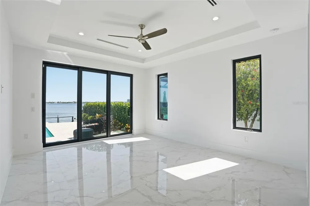 5735 RIVERSIDE DRIVE Cape Coral, FL 33904
