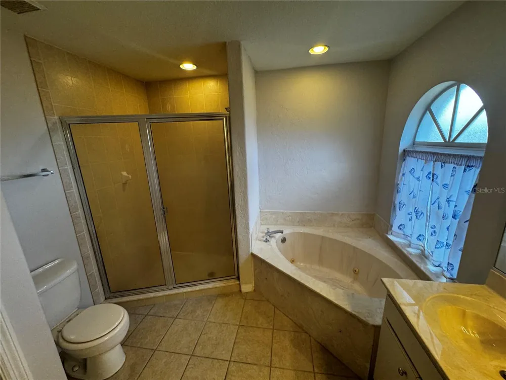 8234 MOSSBORGER AVENUE North Port, FL 34287