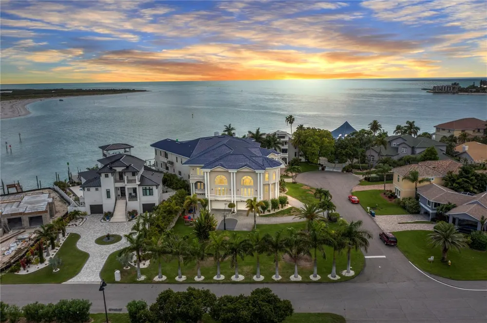 774 NINA DRIVE Tierra Verde, FL 33715