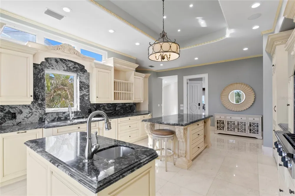 774 NINA DRIVE Tierra Verde, FL 33715