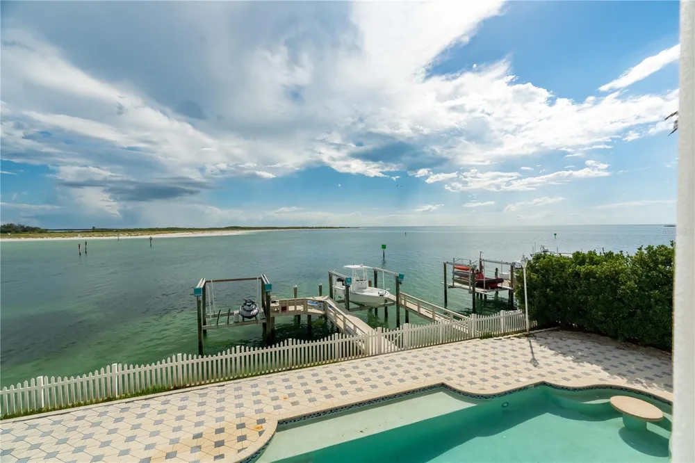 774 NINA DRIVE Tierra Verde, FL 33715