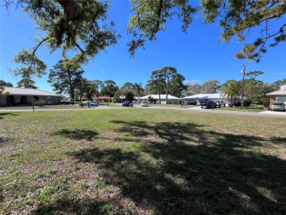 618 RUBENS DRIVE #618 Nokomis, FL 34275