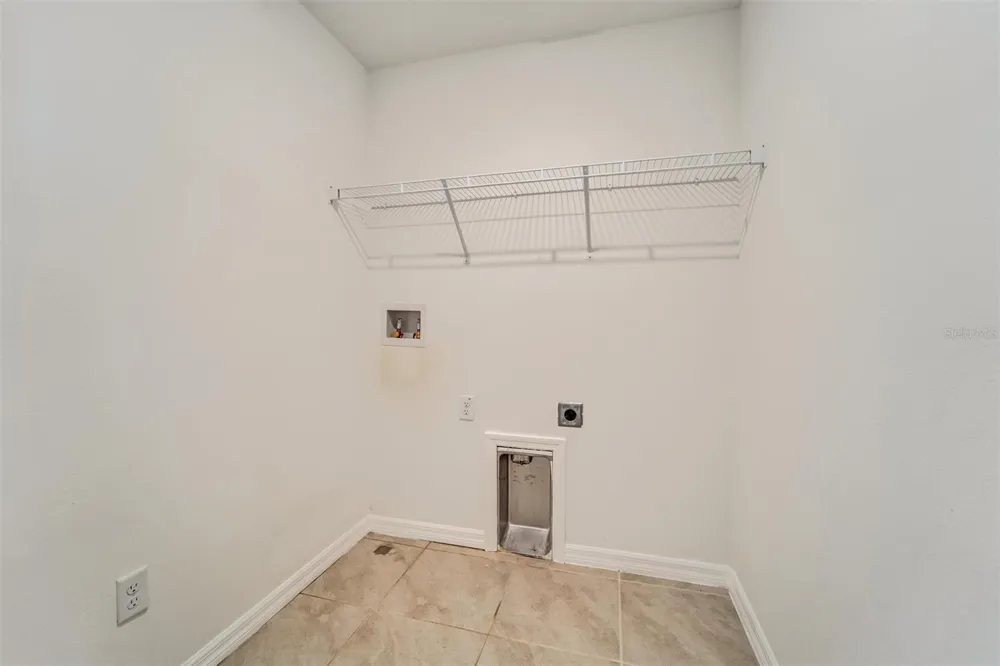 6803 BRANHAM MILL COURT Zephyrhills, FL 33542