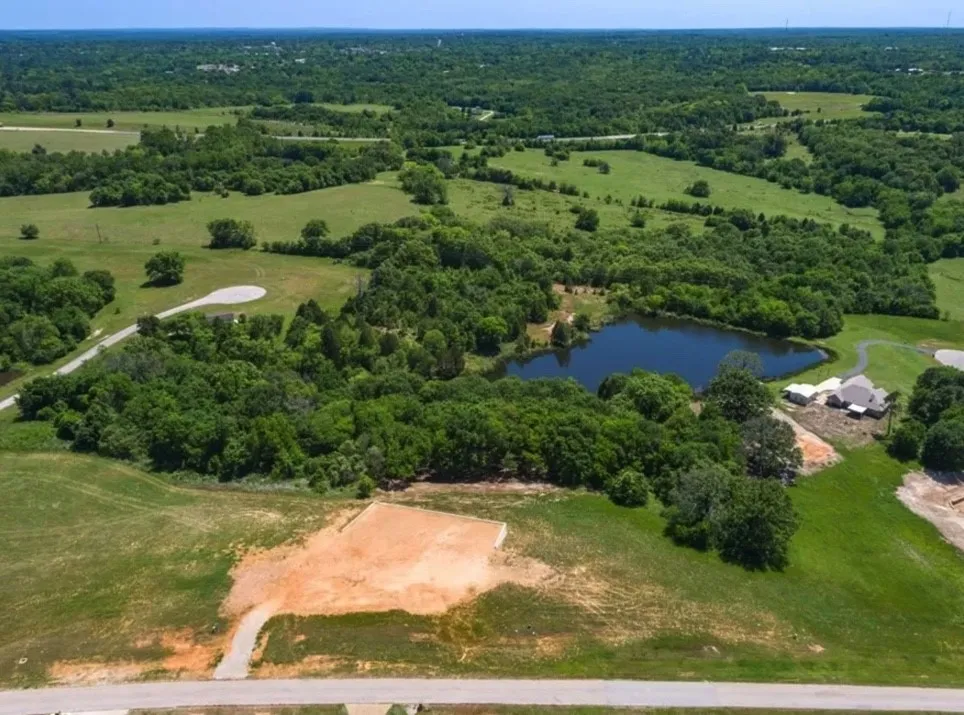 5395 Lago Vista Drive Athens, TX 75752