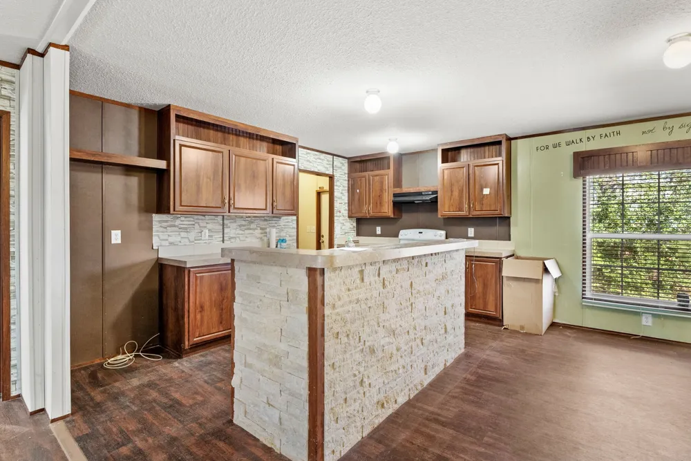 23425 FM 1995 Lindale, TX 75771