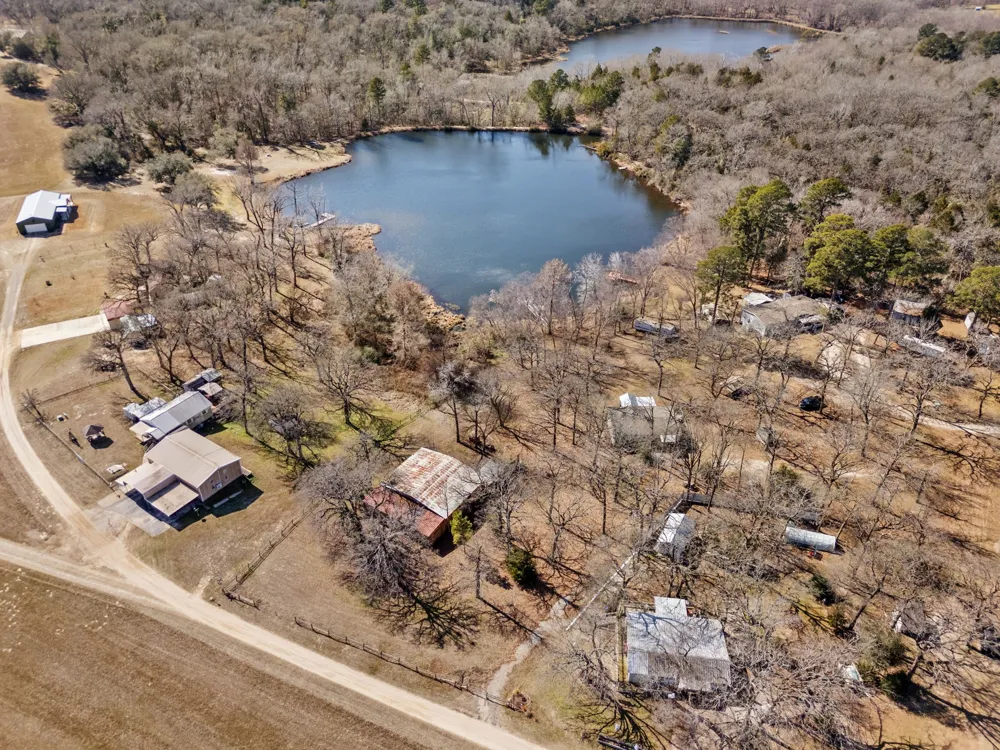 23425 FM 1995 Lindale, TX 75771
