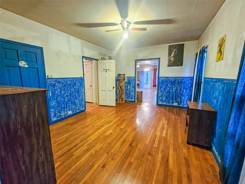 1200 E Twelfth Street Sweetwater, TX 79556
