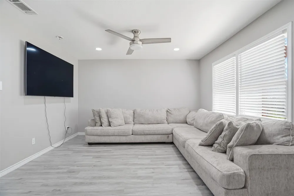 1540 Roma Lane Fort Worth, TX 76134