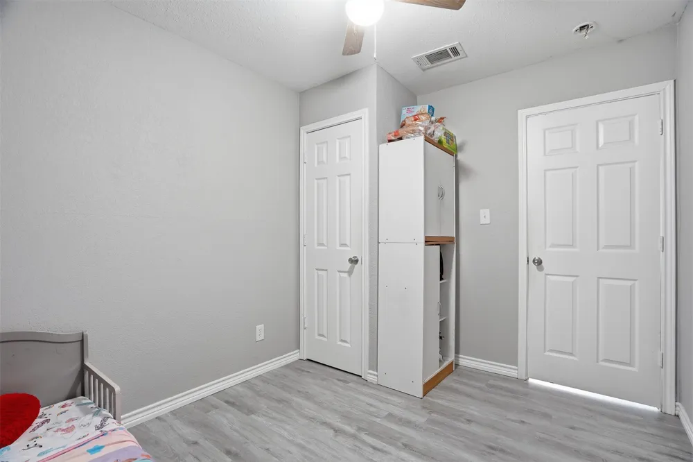 1540 Roma Lane Fort Worth, TX 76134