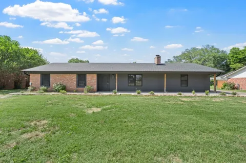 1190 Greenwood Lane