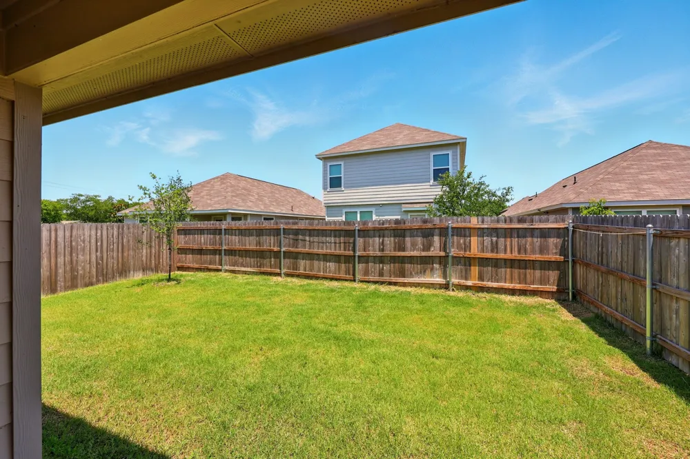 105 Musgrove Road Everman, TX 76140