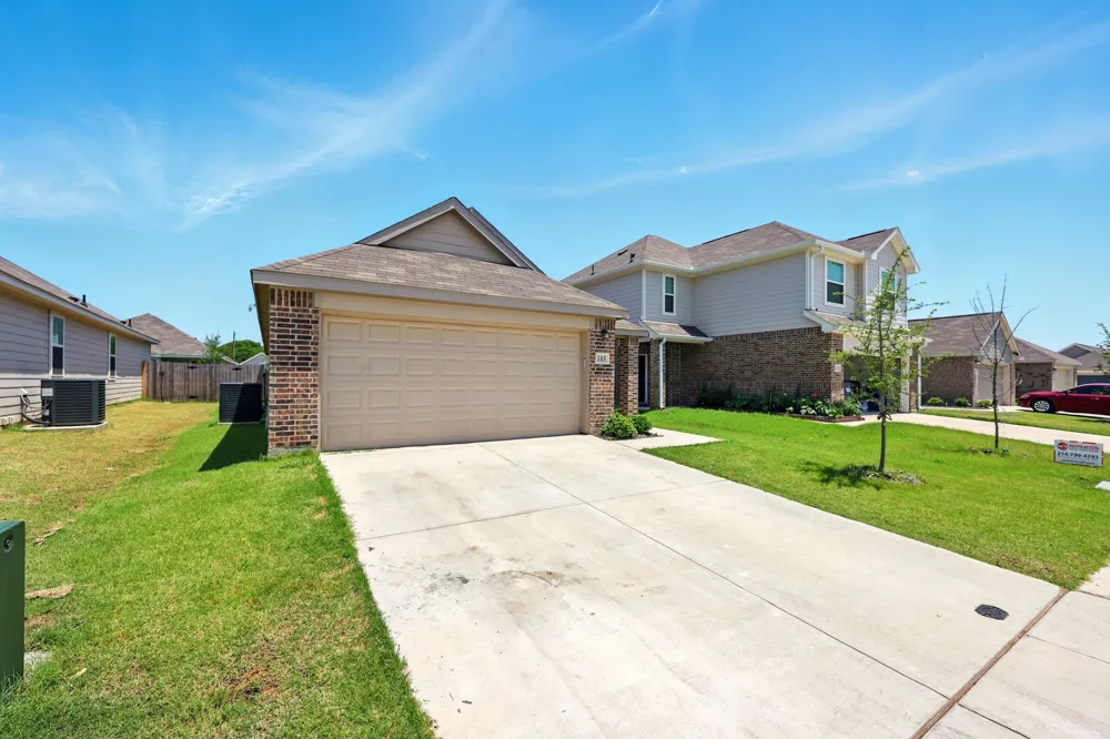 105 Musgrove Road Everman, TX 76140