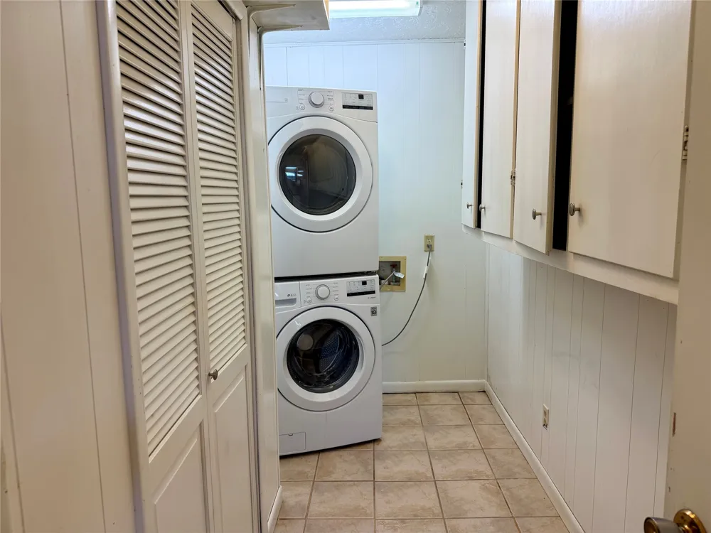 505 S San Jacinto Street Whitney, TX 76692