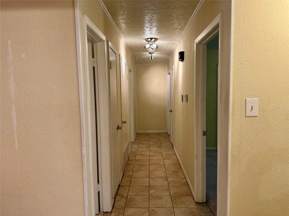 505 S San Jacinto Street Whitney, TX 76692