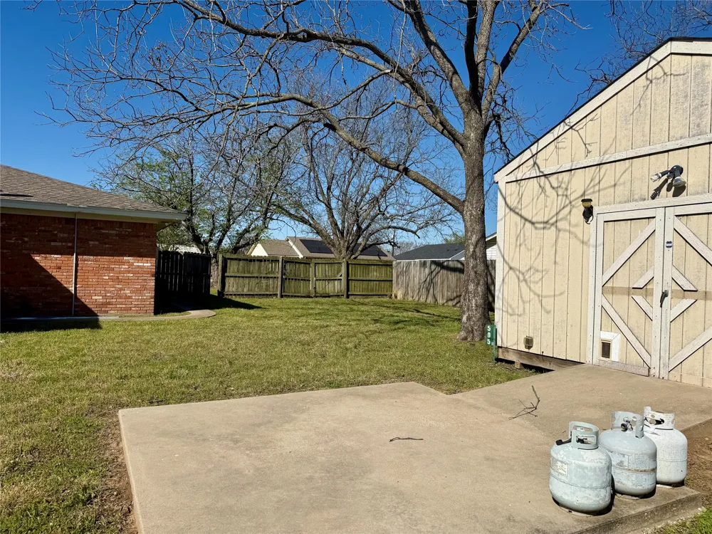 505 S San Jacinto Street Whitney, TX 76692