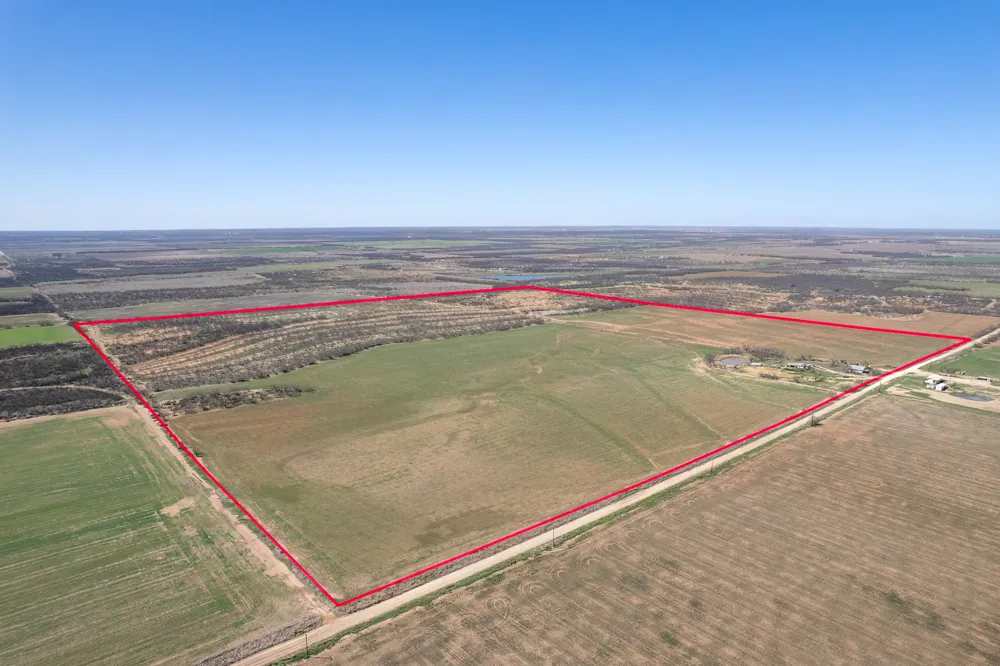 Cr 300 Coleman, TX 76834