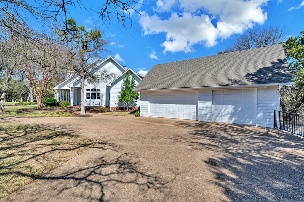 675 Cedar Canyon Road Crawford, TX 76638