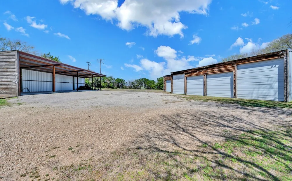 675 Cedar Canyon Road Crawford, TX 76638