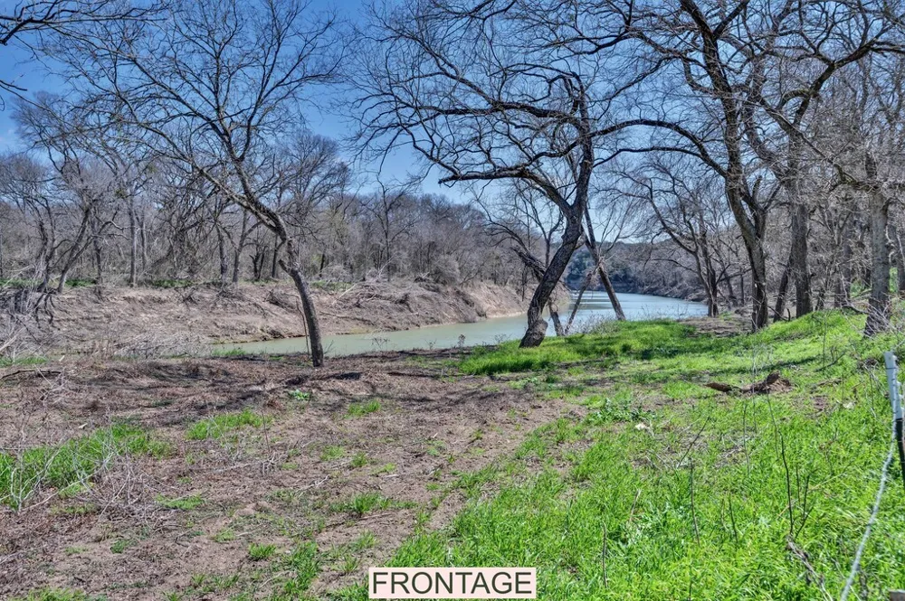 675 Cedar Canyon Road Crawford, TX 76638