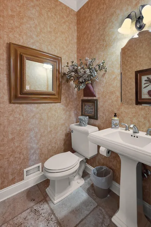 675 Cedar Canyon Road Crawford, TX 76638