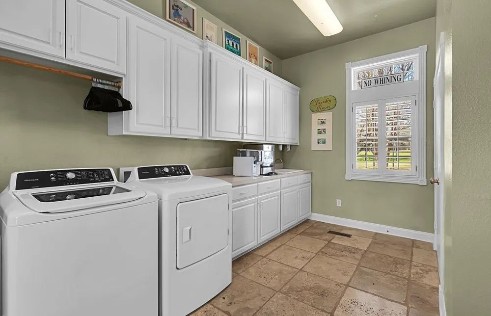 675 Cedar Canyon Road Crawford, TX 76638