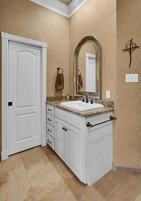 675 Cedar Canyon Road Crawford, TX 76638
