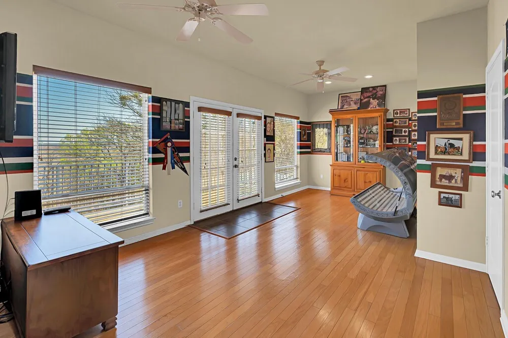 675 Cedar Canyon Road Crawford, TX 76638