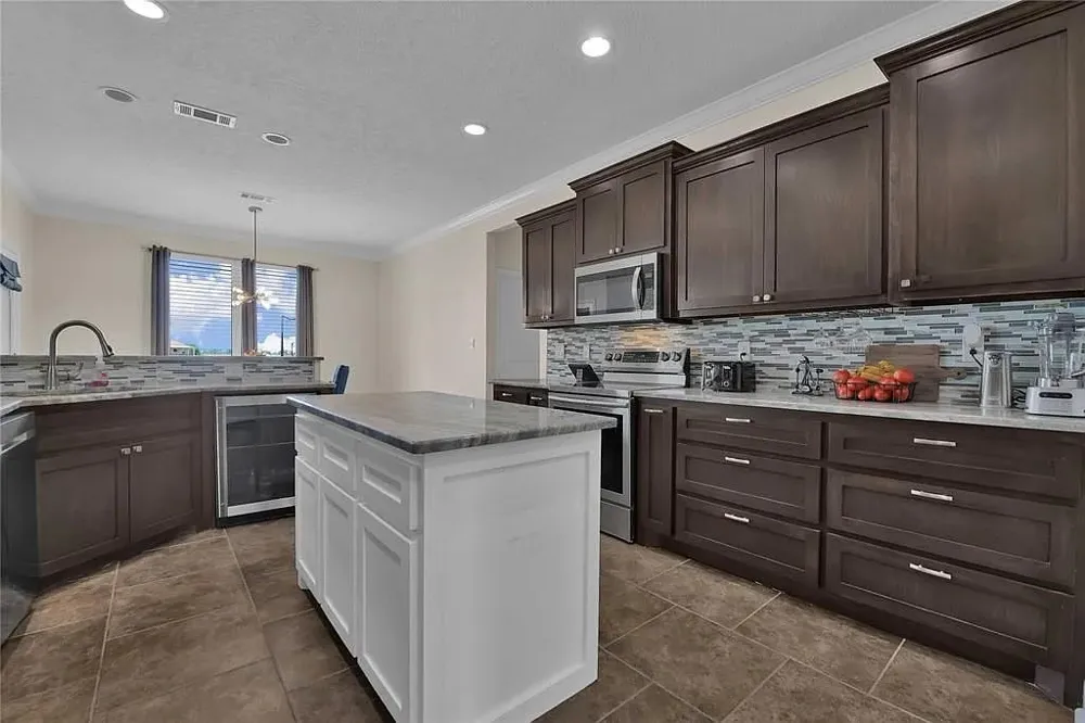 10960 Sheila Court Beaumont, TX 77705
