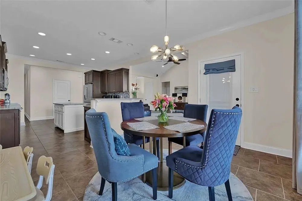 10960 Sheila Court Beaumont, TX 77705