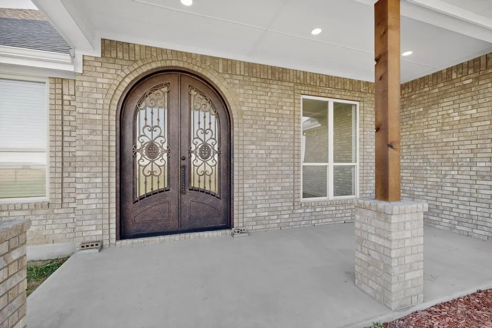 6721 County Road 1140 Leonard, TX 75452