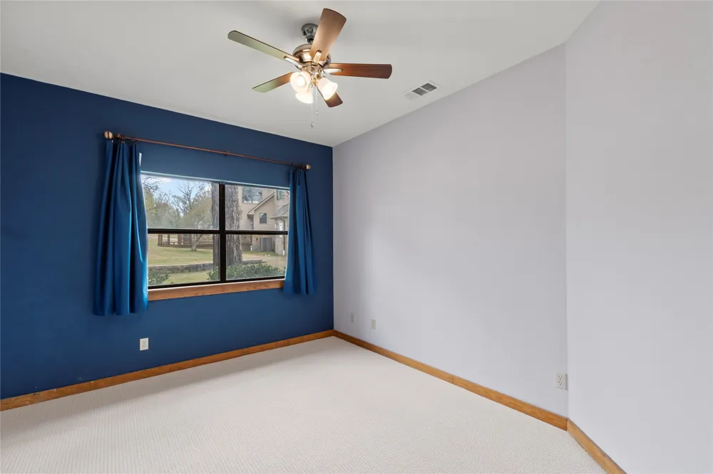5459 Woodland Shores Drive Log Cabin, TX 75148
