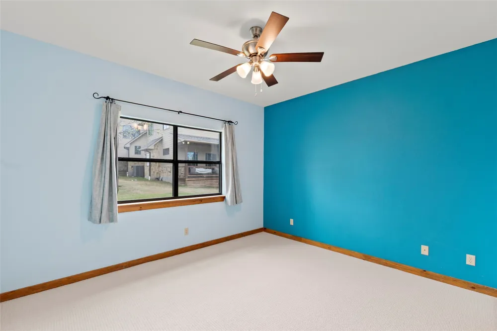5459 Woodland Shores Drive Log Cabin, TX 75148